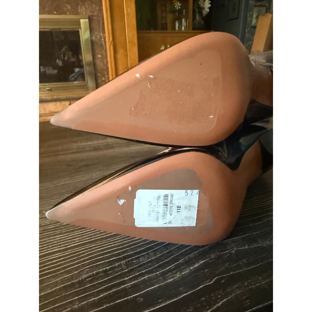NWOT $1225 Alaïa Nude Suede / Black Patent Short Boot 90 Size 41 - Picture 9 of 11